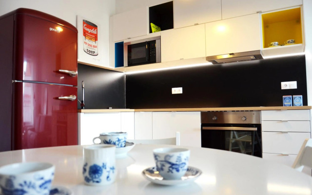 Brand new apartment. Parking spot included!