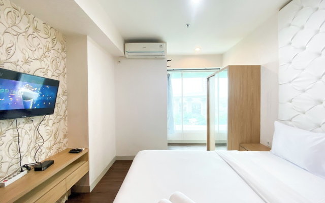 Good Deal And Homey Studio Grand Kamala Lagoon Apartment