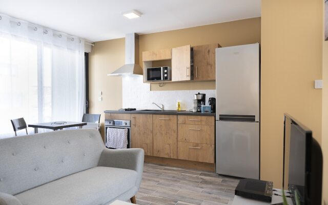 Le Fabre 1 - Agréable studio - proche hypercentre hôpital - Wifi - Parking