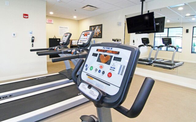 Holiday Inn Express & Suites Calgary NW - University Area by IHG