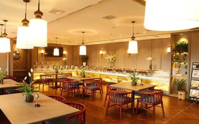 Baiyang Hotel