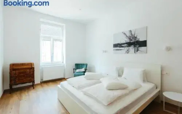 The newPAST Apartment