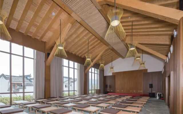 Jiuhua Mountain Demaotang Hotel