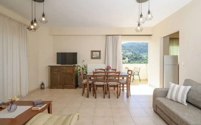 Antonis Apts - Physio Fitness Retreats