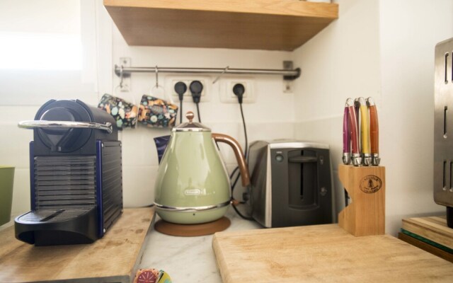 Sasson & Co Luxury Roof by Rothschild