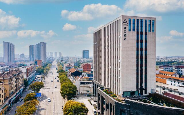 Atour Hotel Jiaxing Haiyan Haifeng Road