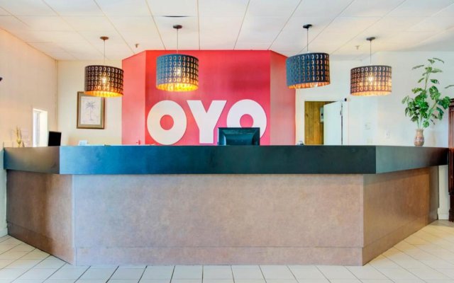 OYO Hotel Dundee By Crystal Lake