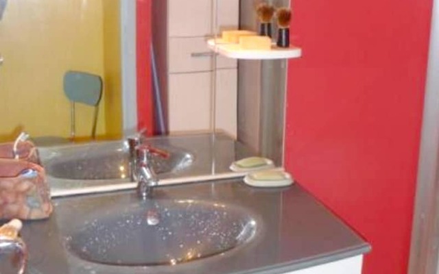 House With 3 Bedrooms in Vendres, With Enclosed Garden