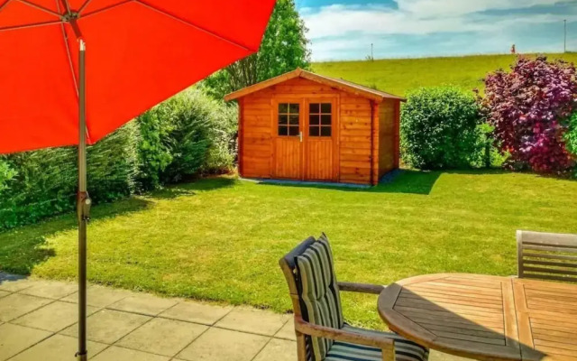Pleasant Holiday Home With Garden