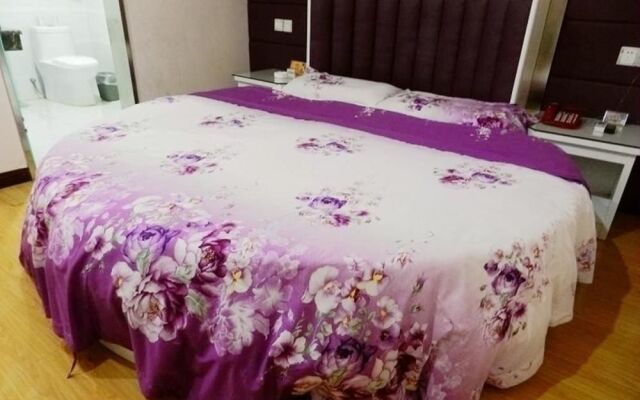 Wuhan Feitai Business Hotel