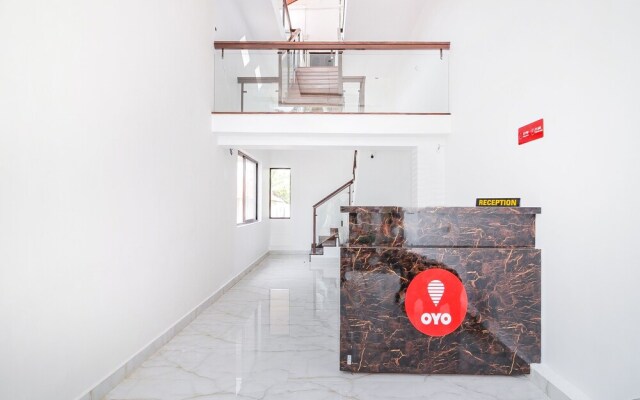 OYO 15840 Hotel Nandini