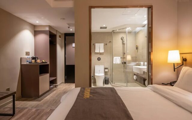 Homeinn Plus Hotel (Guilin Railway Station Xiangbishan Park)