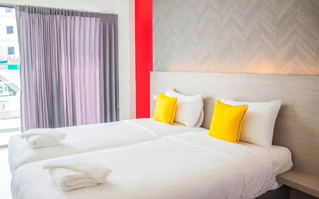 Wake Up Aonang Hotel