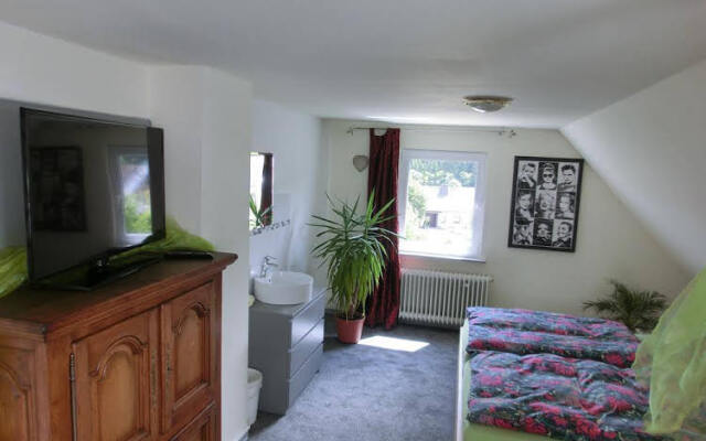 Hotel garni Zum Adenauer Forst