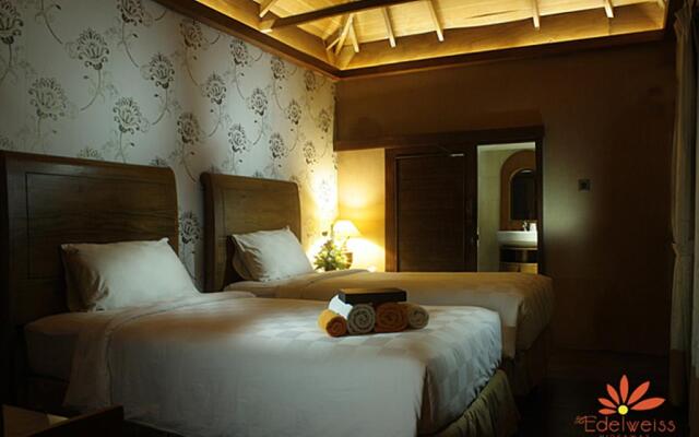 The Edelweiss Hideaway Villa Solo