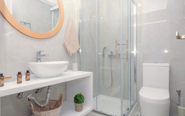 Sky Beachfront Villa With Private Pool