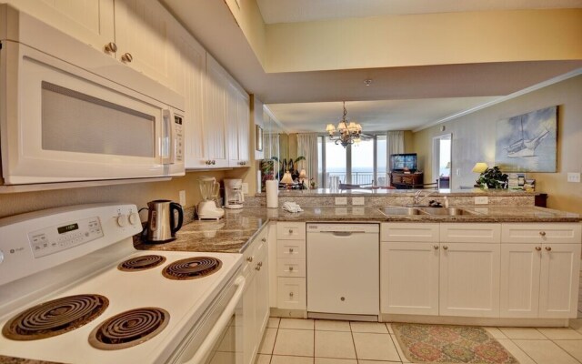 Emerald Beach 1836 - 1977696