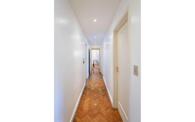 Espaçoso 3Qtos no Leblon com Garagem | BM 647/405