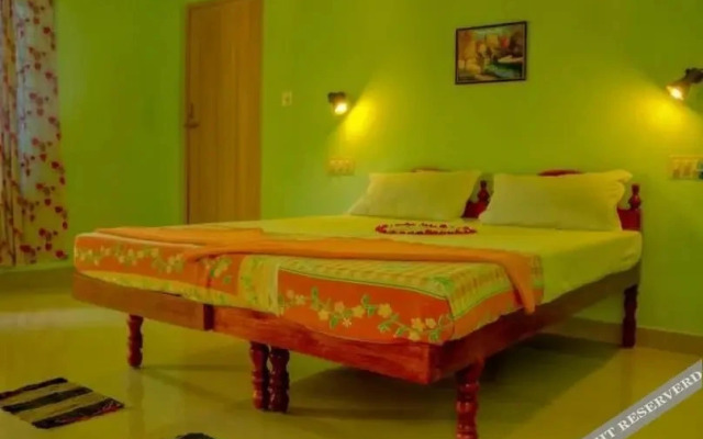Shirleys Beach Hotel