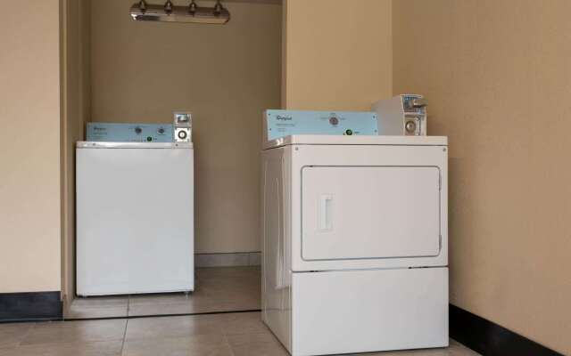 Baymont by Wyndham Cheraw