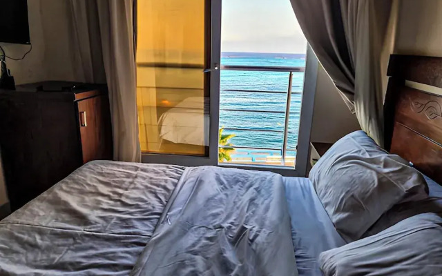Luxury Apartment 3BR & Full Sea View