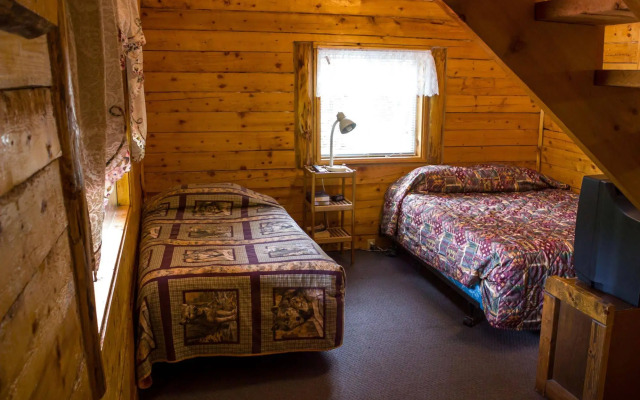 Midnight Sun Log Cabins