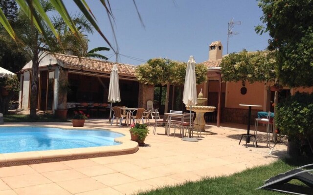 Villa With 5 Bedrooms in Alicante, With Private Pool and Furnished Ter