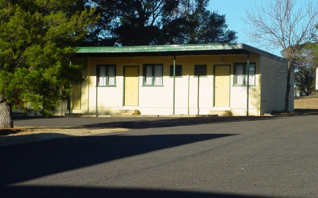 Southern Cross Motor Inn & Tourist Park