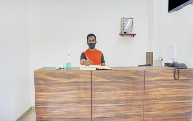 OYO 75248 Shanaya Inn