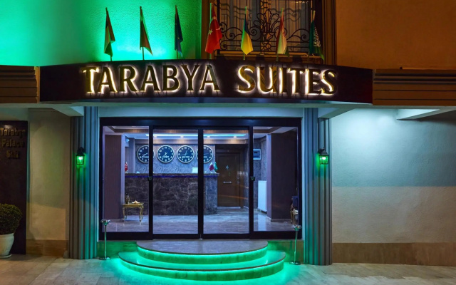 Tarabya Suit