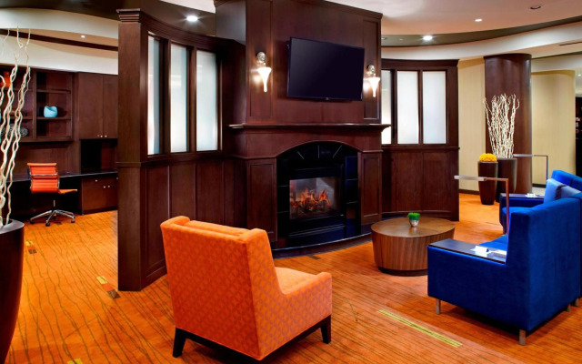 Courtyard by Marriott Pittsburgh West Homestead/Waterfront