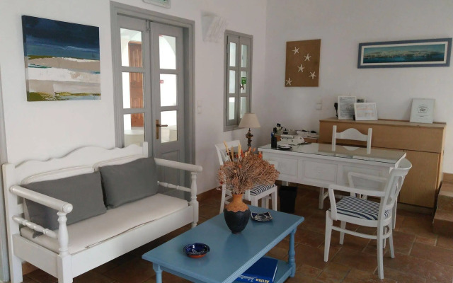 Hotel Roussos Beach