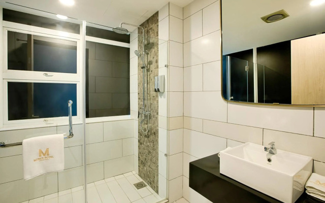 MTREE Hotel Nilai