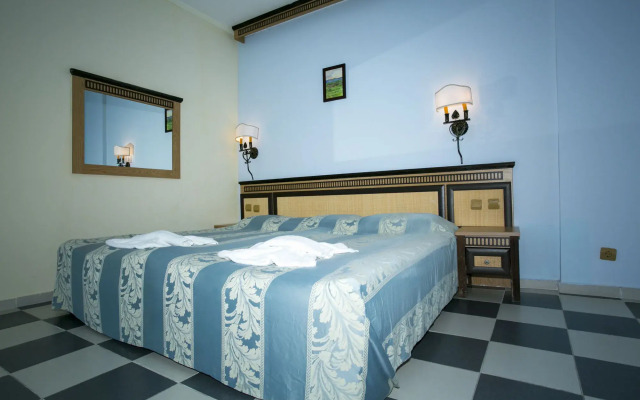 Chaika Beach Resort