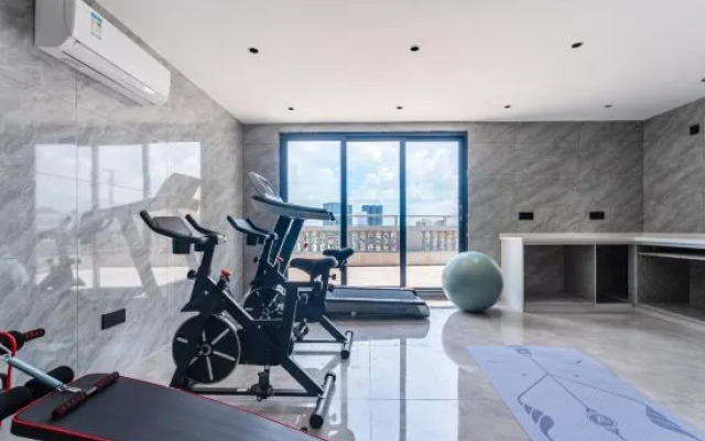 Haikou Qilou Old Street AI Stay Future Hotel (Meiyuan Road)