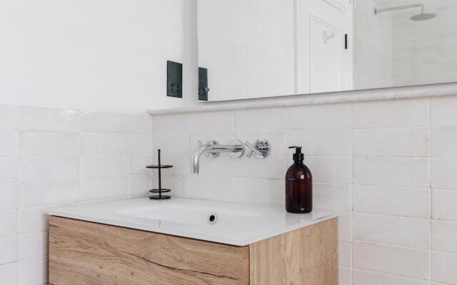 Redland Suites - Apartment 1