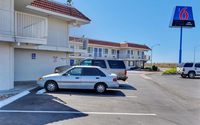 Motel 6 Vallejo, CA - Six Flags West