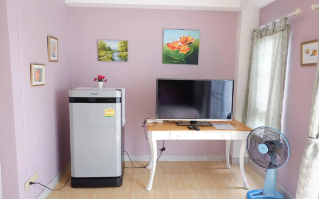 Rungnatee Place & Boutique Hotel