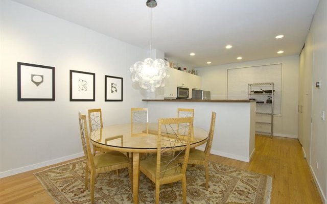 Artsy 3Br In River West By Sonder