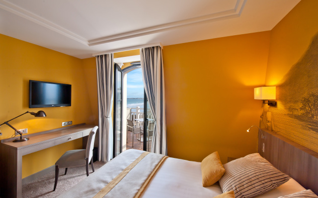 Hôtel Le Nouveau Monde