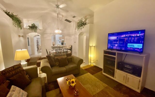 Three Bedroom Pool House - 4684 PPB - Vusa