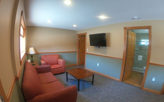 Twin Pines Resort