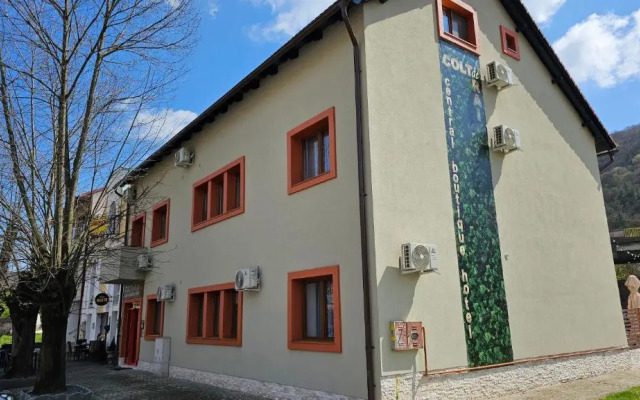 Colț de Rai Reşița ( Centru )