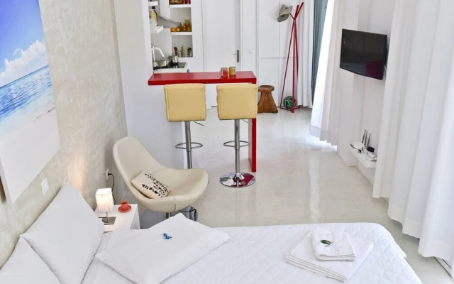 Mavres Luxury Studio