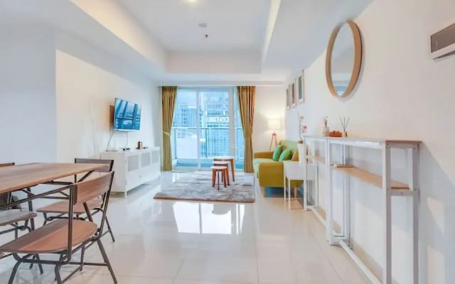 Staycation Jakarta Kensington Royal