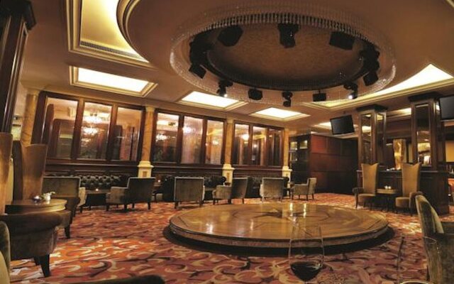 Han's Royal Garden Hotel