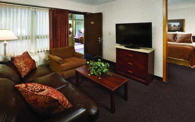 Best Western Ramkota Hotel