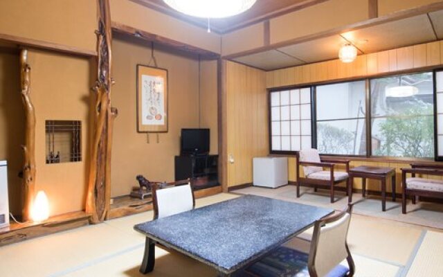Marunaka Ryokan