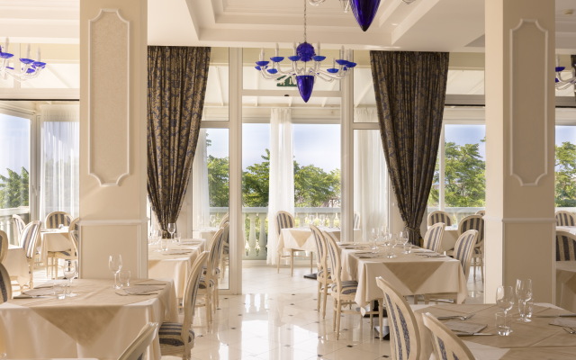 Hotel Baia Imperiale & Spa