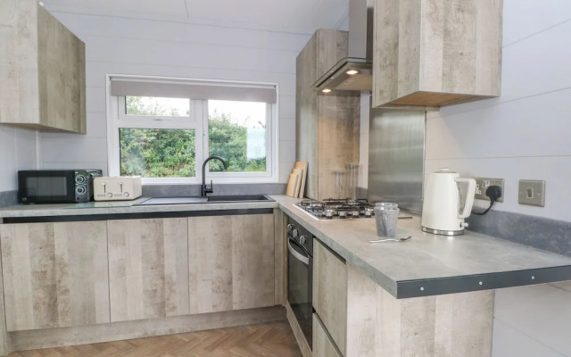 Sutton Fields Chalet